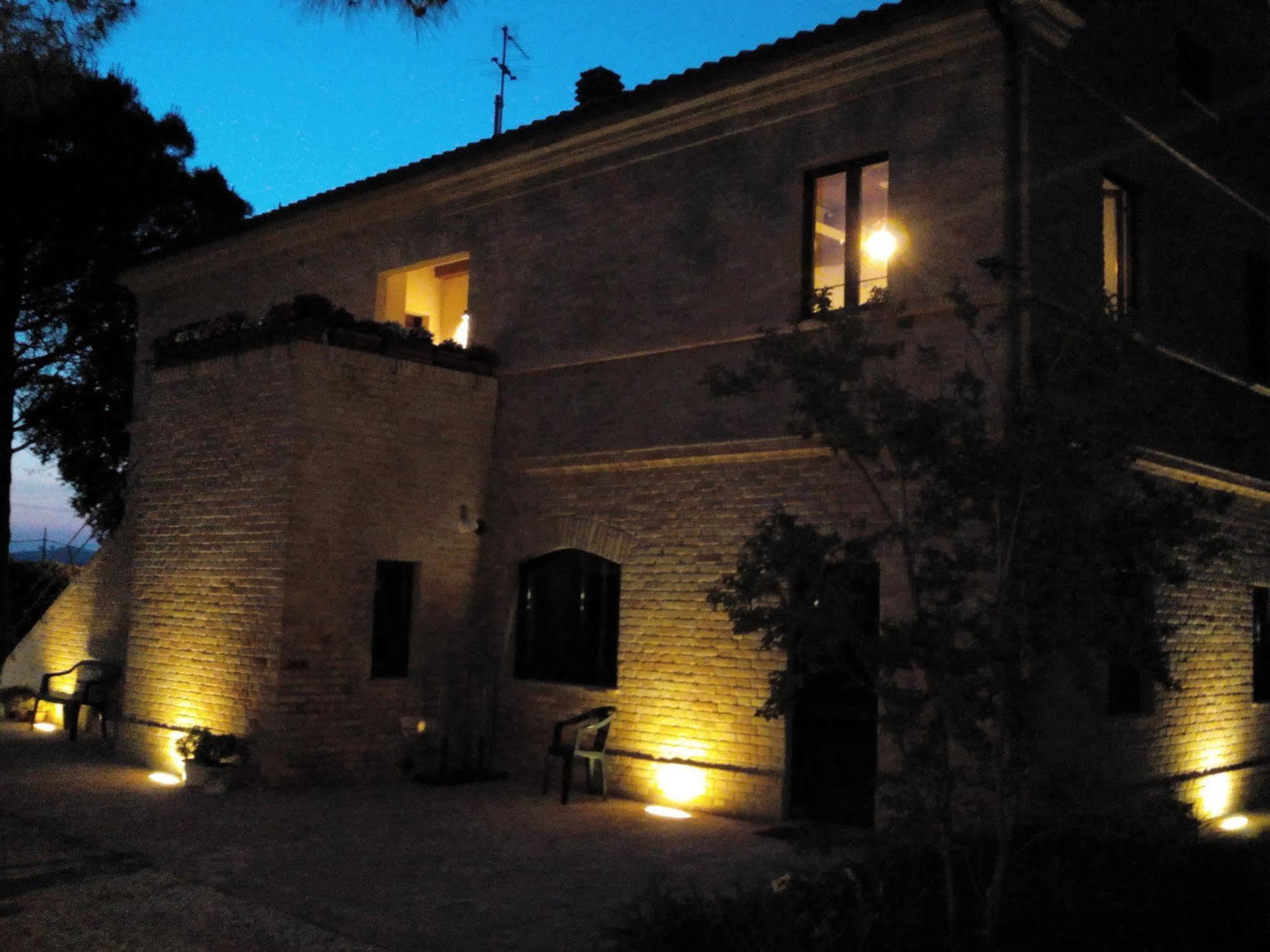 Agriturismo La Fonte Di San Girio Potenza Picena Exterior foto