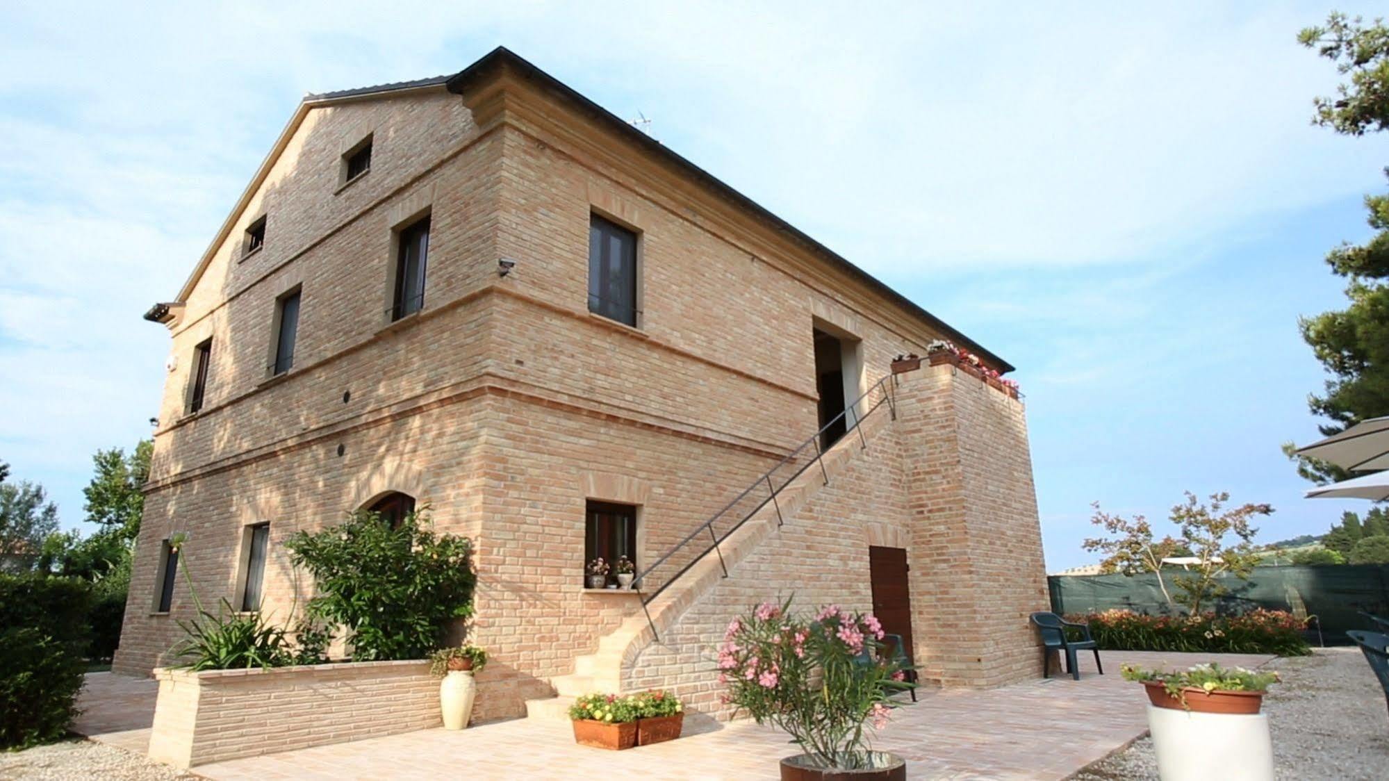 Agriturismo La Fonte Di San Girio Potenza Picena Exterior foto